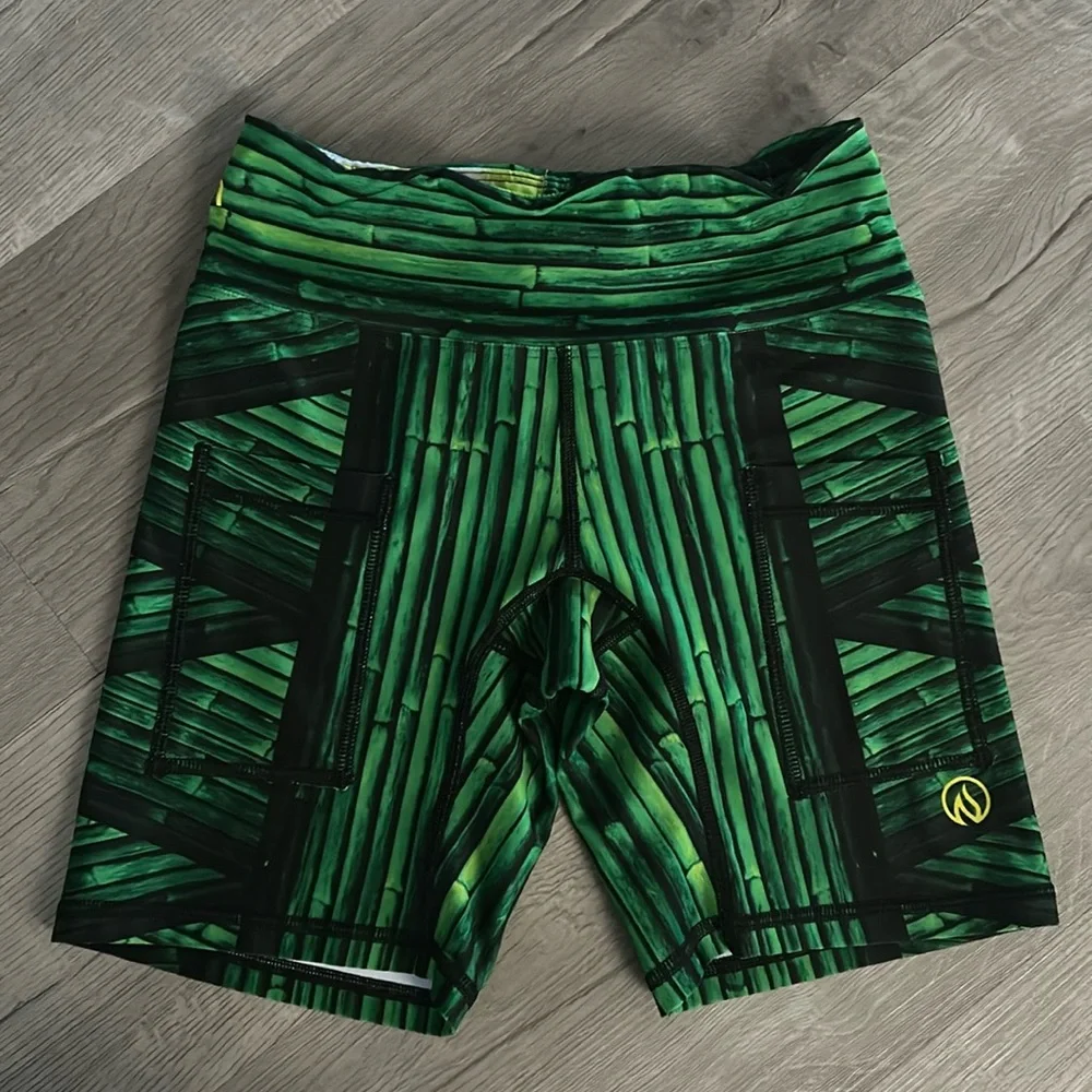 INKNBURN | WOMEN'S LUCKY BAMBOO 6